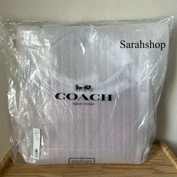 ✅Coach Laurel Shoulder Bag